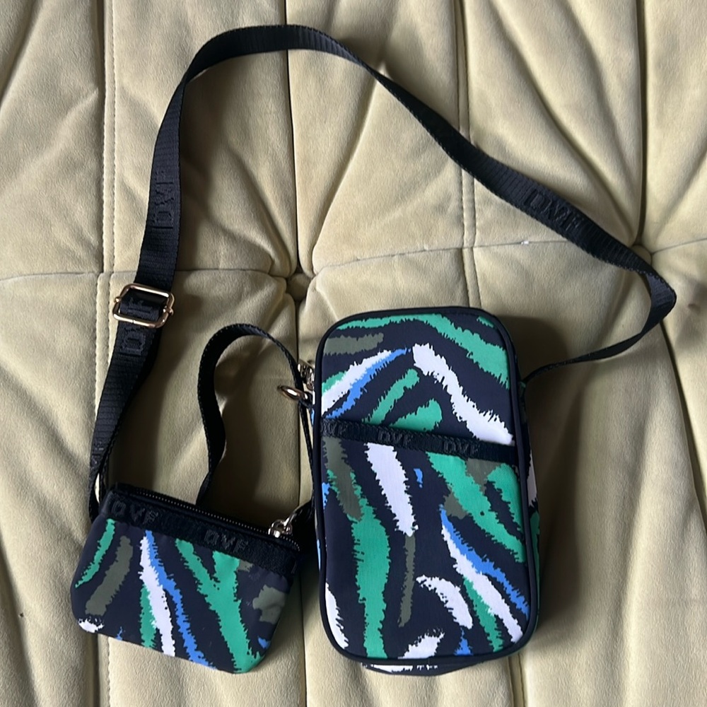 Diane Von Furstenberg Target small crossbody bag with coin purse